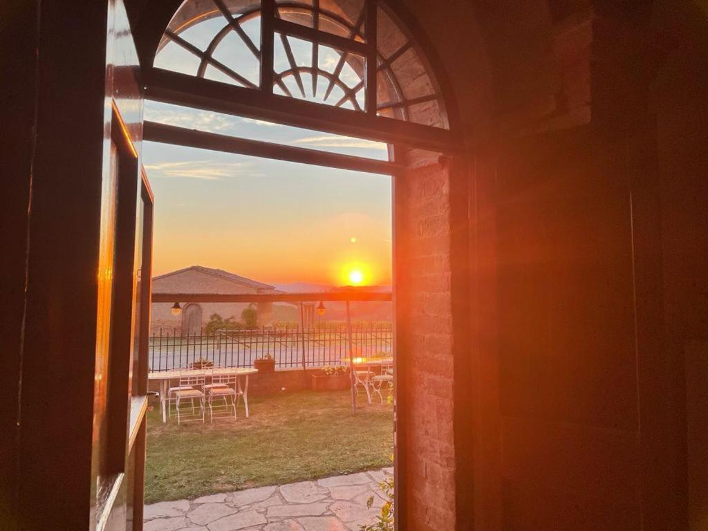 Chiusure Agriturismo Diffuso Monte Oliveto Maggiore מראה חיצוני תמונה