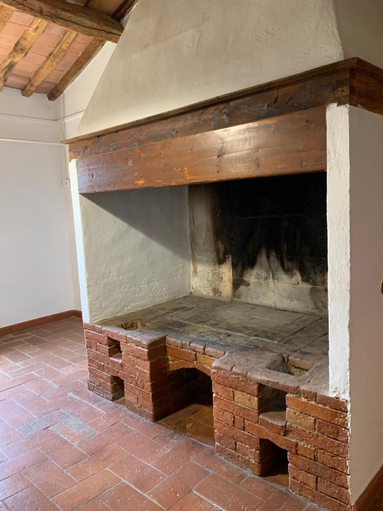 Chiusure Agriturismo Diffuso Monte Oliveto Maggiore מראה חיצוני תמונה