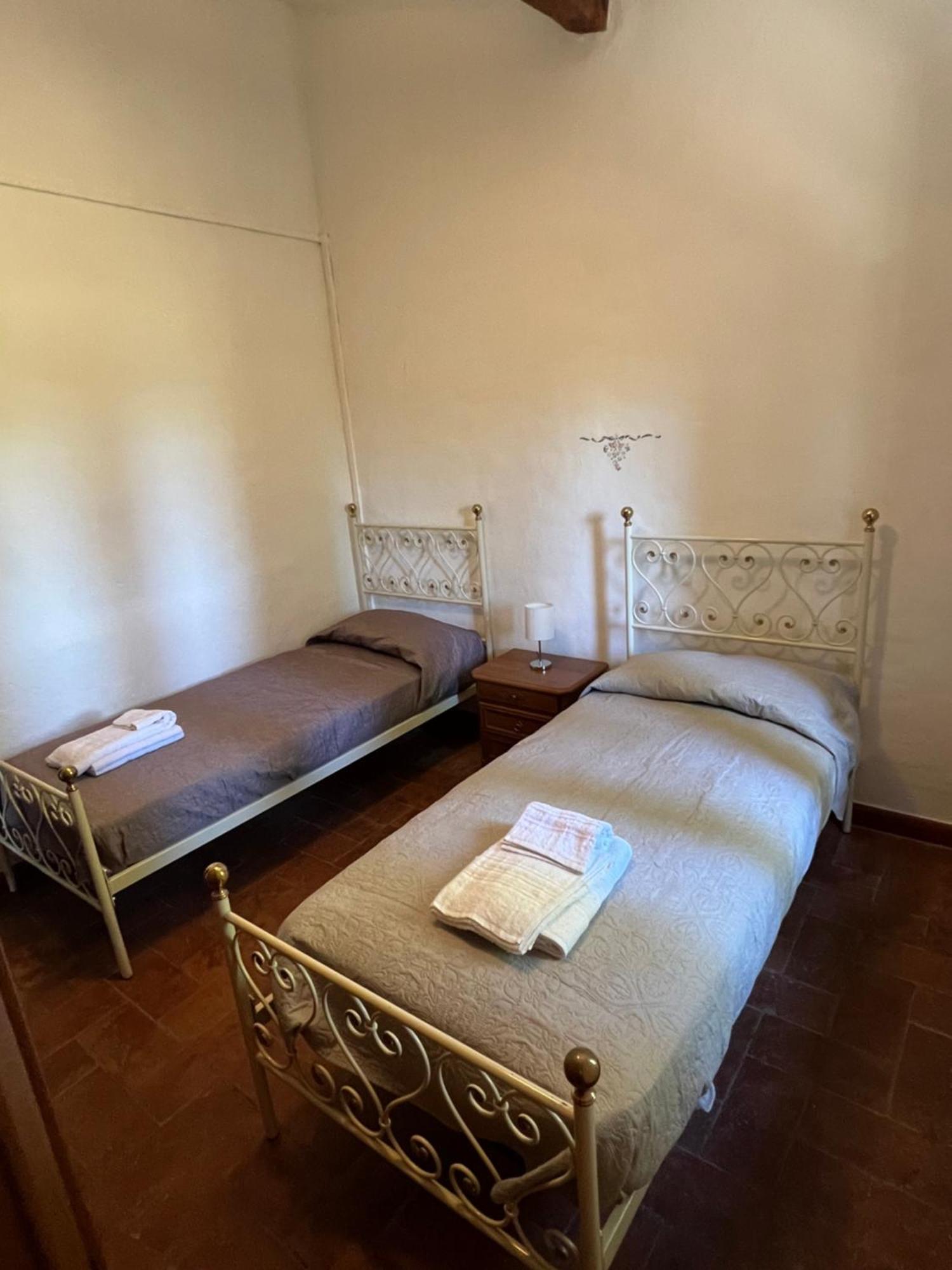 Chiusure Agriturismo Diffuso Monte Oliveto Maggiore מראה חיצוני תמונה