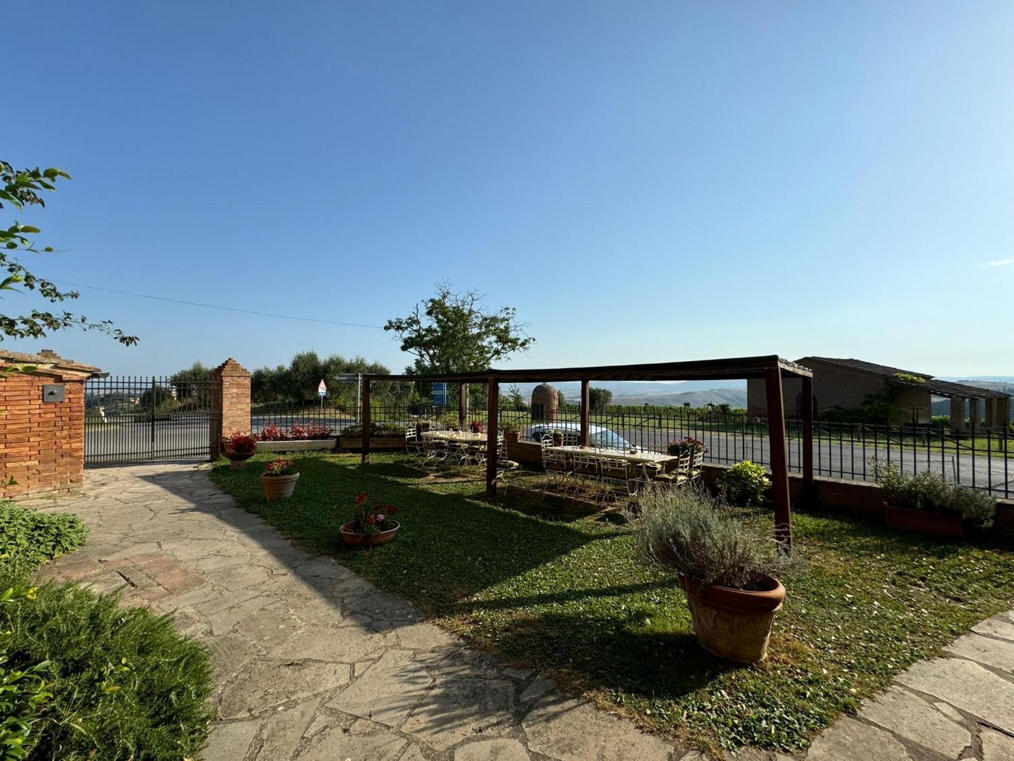 Chiusure Agriturismo Diffuso Monte Oliveto Maggiore מראה חיצוני תמונה